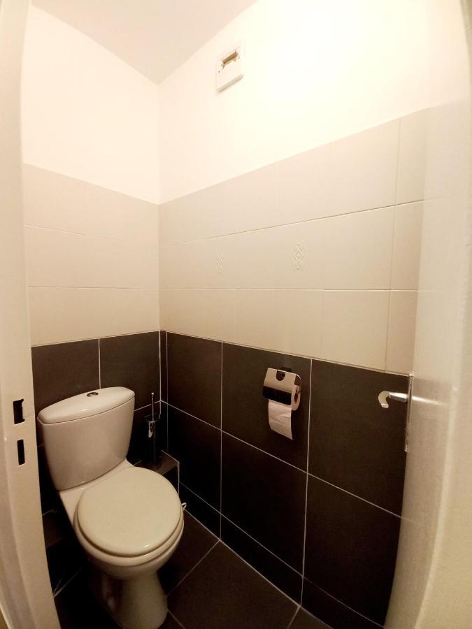 Apartamento Cosy'N Paris - Parking Secure - Metro 14 - Wifi - Terrace - Premium Bedding Gentilly Exterior foto